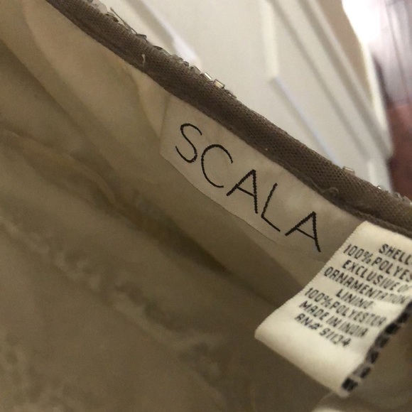 Prom dress used in good condition - Picture 7 of 8